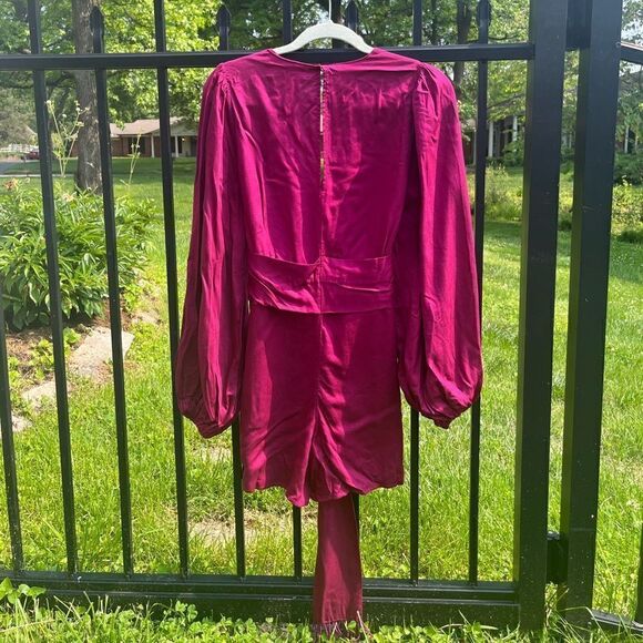 FARM Rio Anthropologie Beaded Bell Sleeve Romper NWT - Picture 12 of 13